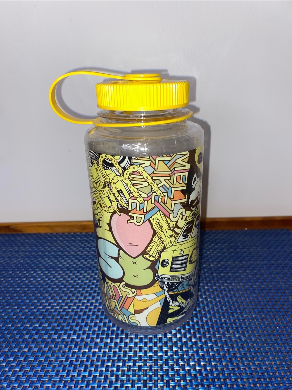 NWOT Sun Bum x Nalgene water bottle, 32 oz.